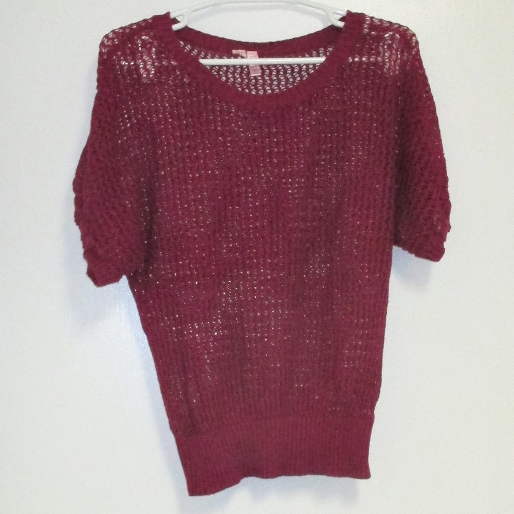 Shirt - Sweater - Sheer Purple Short Sleeve Pull Over Knit Shirt